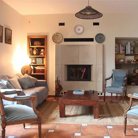 Le Patio Gironnais ベッド・アンド・ブレックファスト サン・ジロン