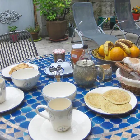 ベッド・アンド・ブレックファスト Le Patio Gironnais